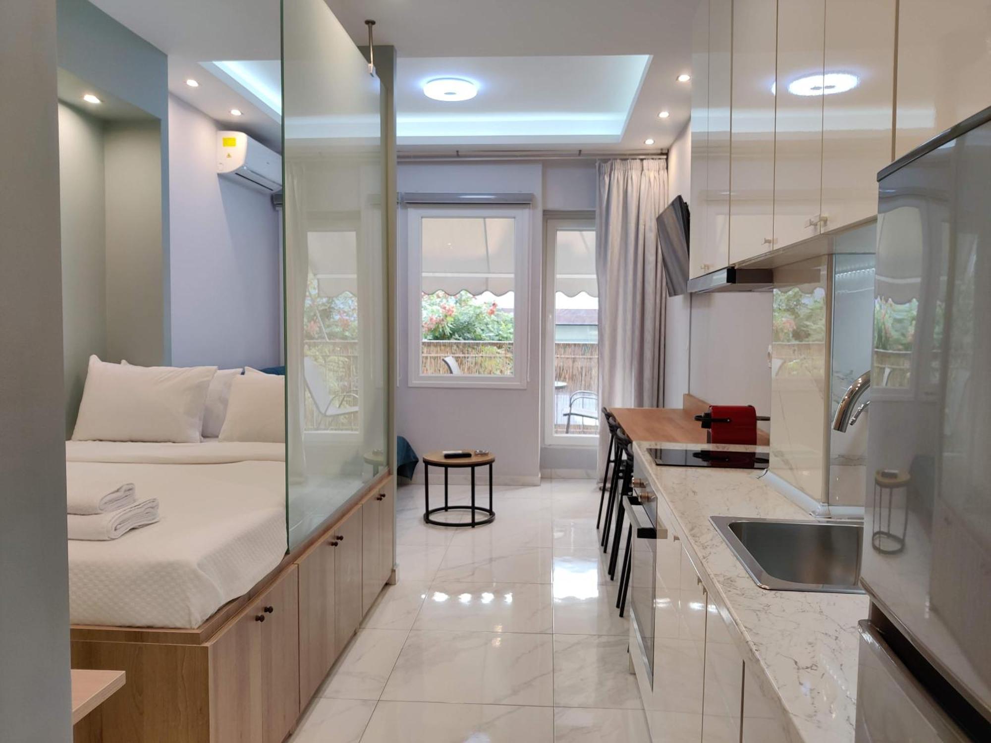 Stylish Fully Equipped City Center Condo Thessaloniki Exterior photo